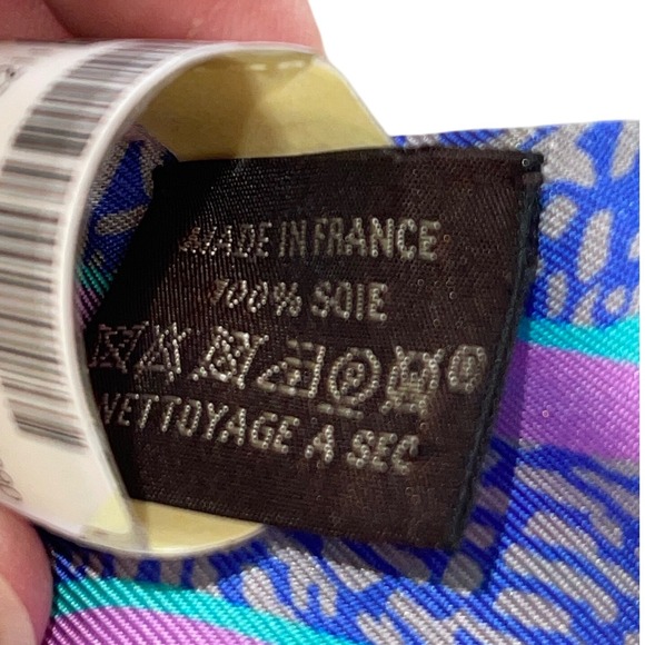 Hermès Twilly En Liberte Scarf Skinny Silk Colorful Print - Picture 7 of 7